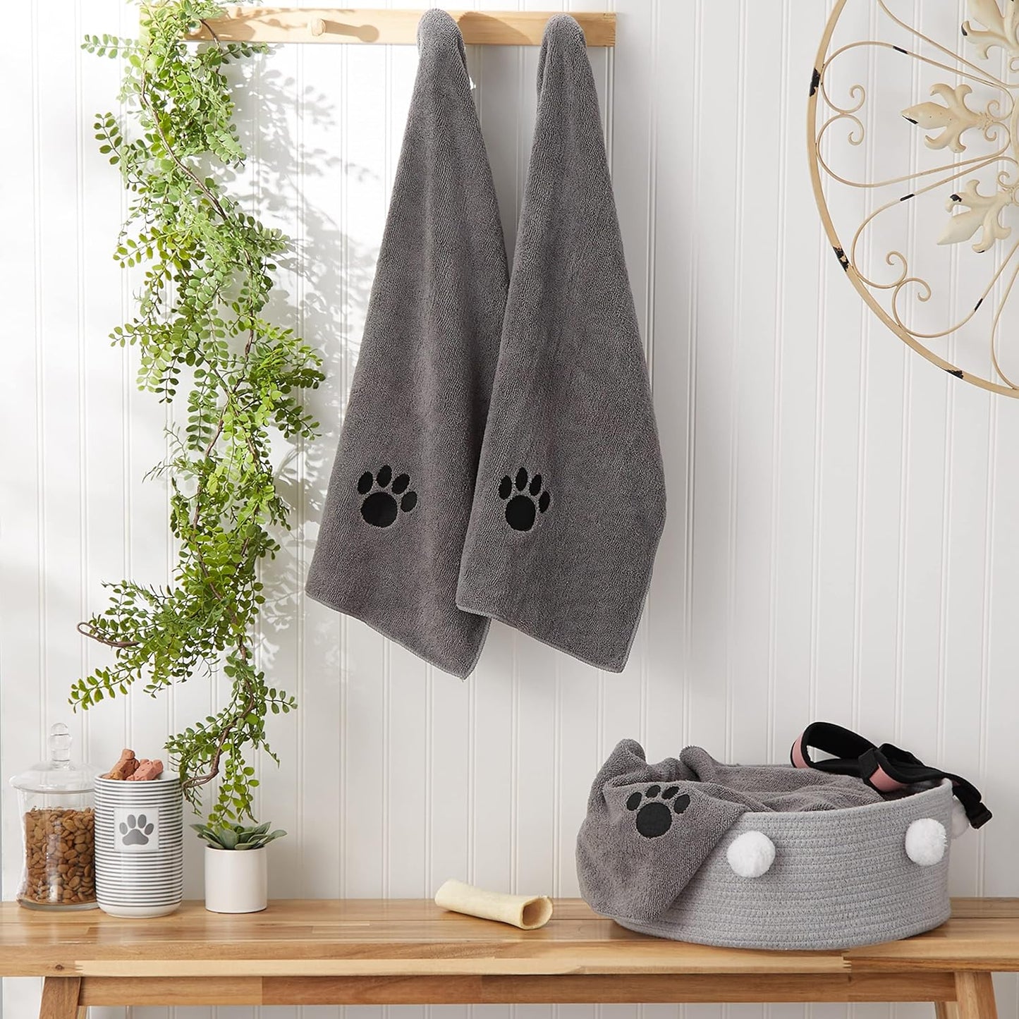 Bone Dry Pet Grooming, Embroidered Microfiber Towel Drying Collection, 15x30,Pet towels